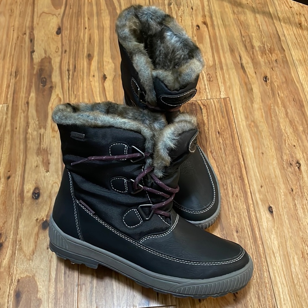Skechers Waterproof Winter Boot